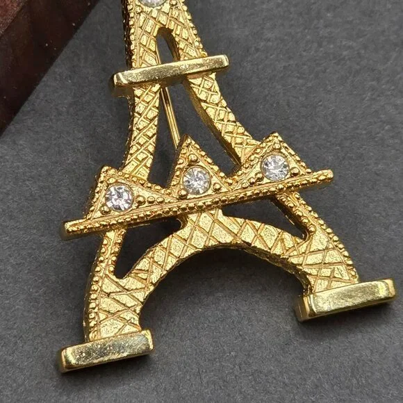 Eiffel Tower Gold Tone Rhinestone Brooch Pin 2.5" Parisian Landmark Modernist - Picture 2 of 6